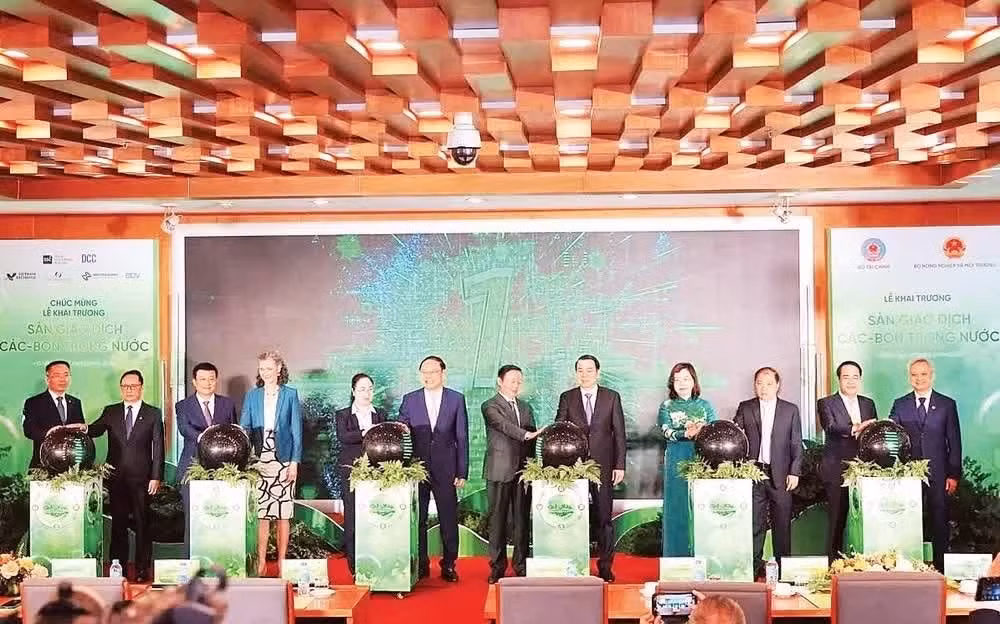 Los delegados realizan la ceremonia de apertura del intercambio nacional de carbono. (Foto: Portal del Ministerio de Agricultura y Medio Ambiente)