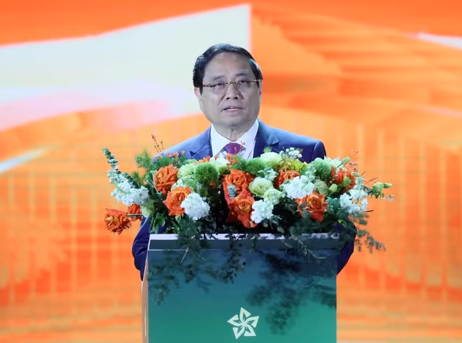 El primer ministro de Vietnam, Pham Minh Chinh, interviene en la cita (Foto: VNA)
