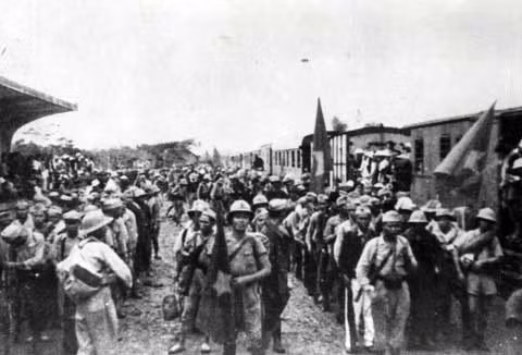 Para apoyar al Sur en la resistencia contra el colonialismo francés, y en respuesta al llamamiento del Partido y del Presidente Ho Chi Minh, el movimiento “Marcha hacia el Sur” se desarrolló con gran entusiasmo en todo el país.