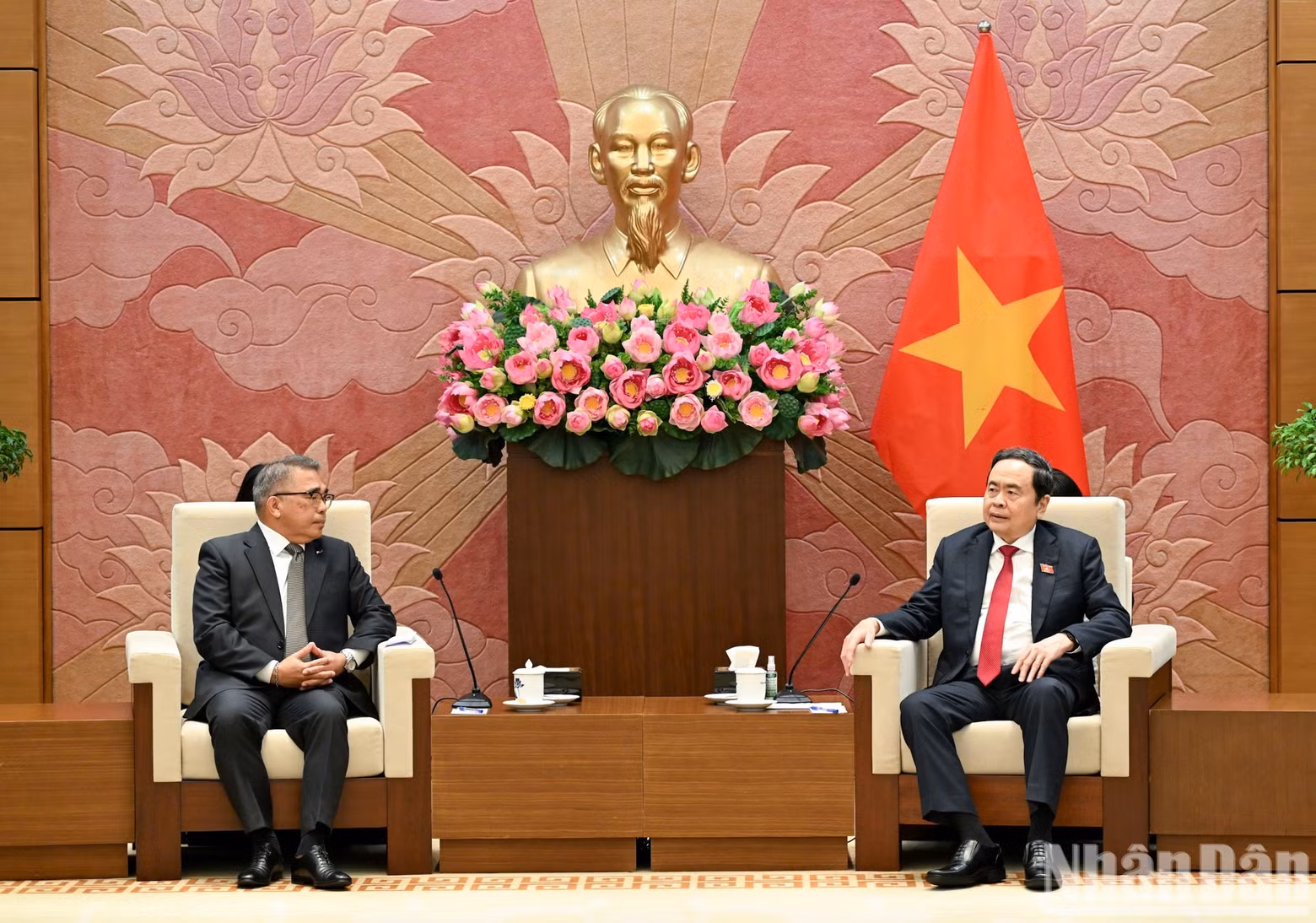 ndo-br-bnd-4241.jpg