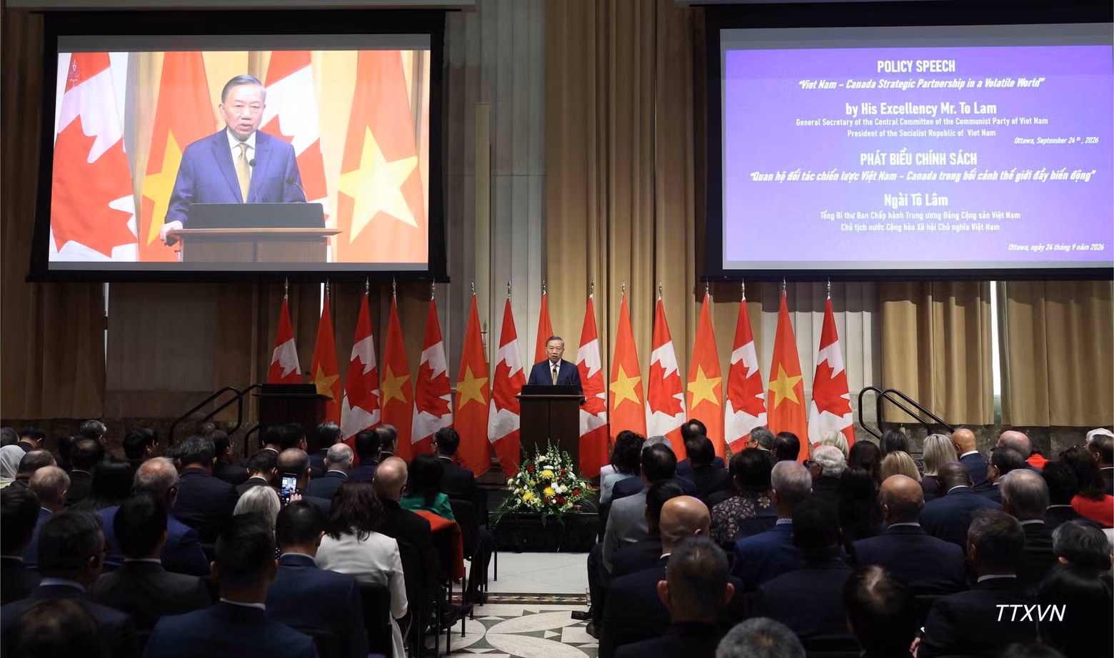 vna-potal-tong-bi-thu-chu-tich-nuoc-to-lam-phat-bieu-chinh-sach-tai-canada-5338.jpg