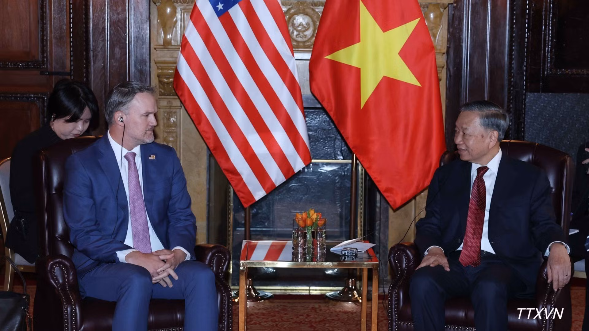 El secretario general del Partido Comunista y presidente de Vietnam, To Lam, recibe al embajador Jamieson Greer, representante comercial de Estados Unidos (USTR). (Foto: VNA)