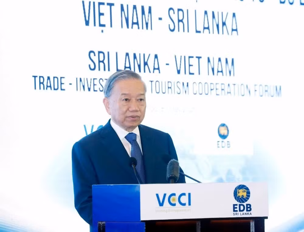 El secretario general del PCV y presidente de Vietnam, To Lam, pronuncia un discurso. (Foto: Thong Nhat/VNA)