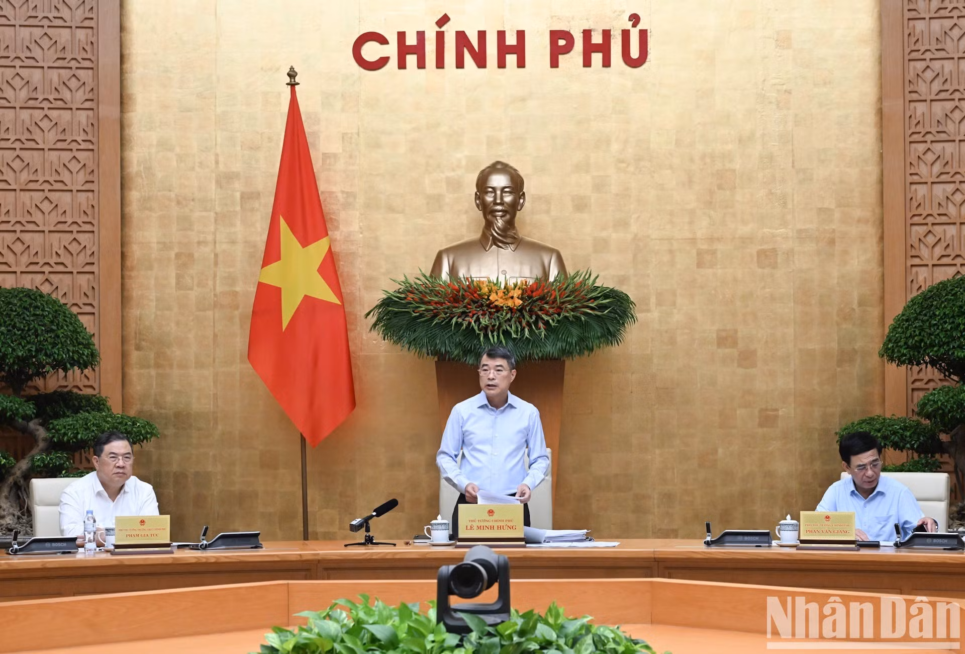 El premier vietnamita habla en la reunión. 