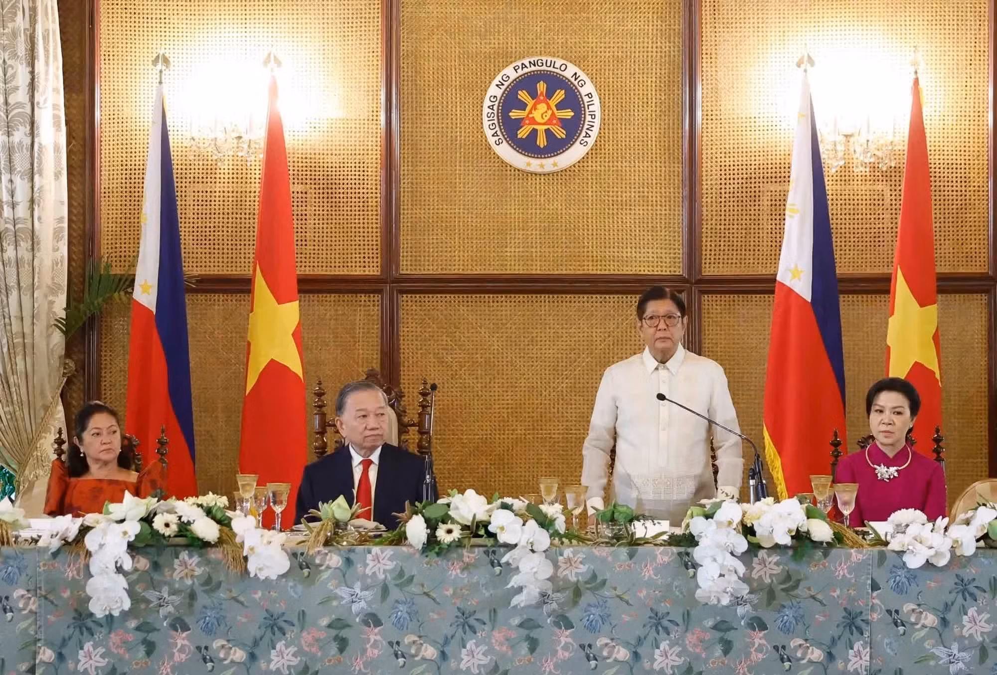 El presidente filipino, Ferdinand Romualdez Marcos Jr., pronuncia un discurso. (Foto: VNA)