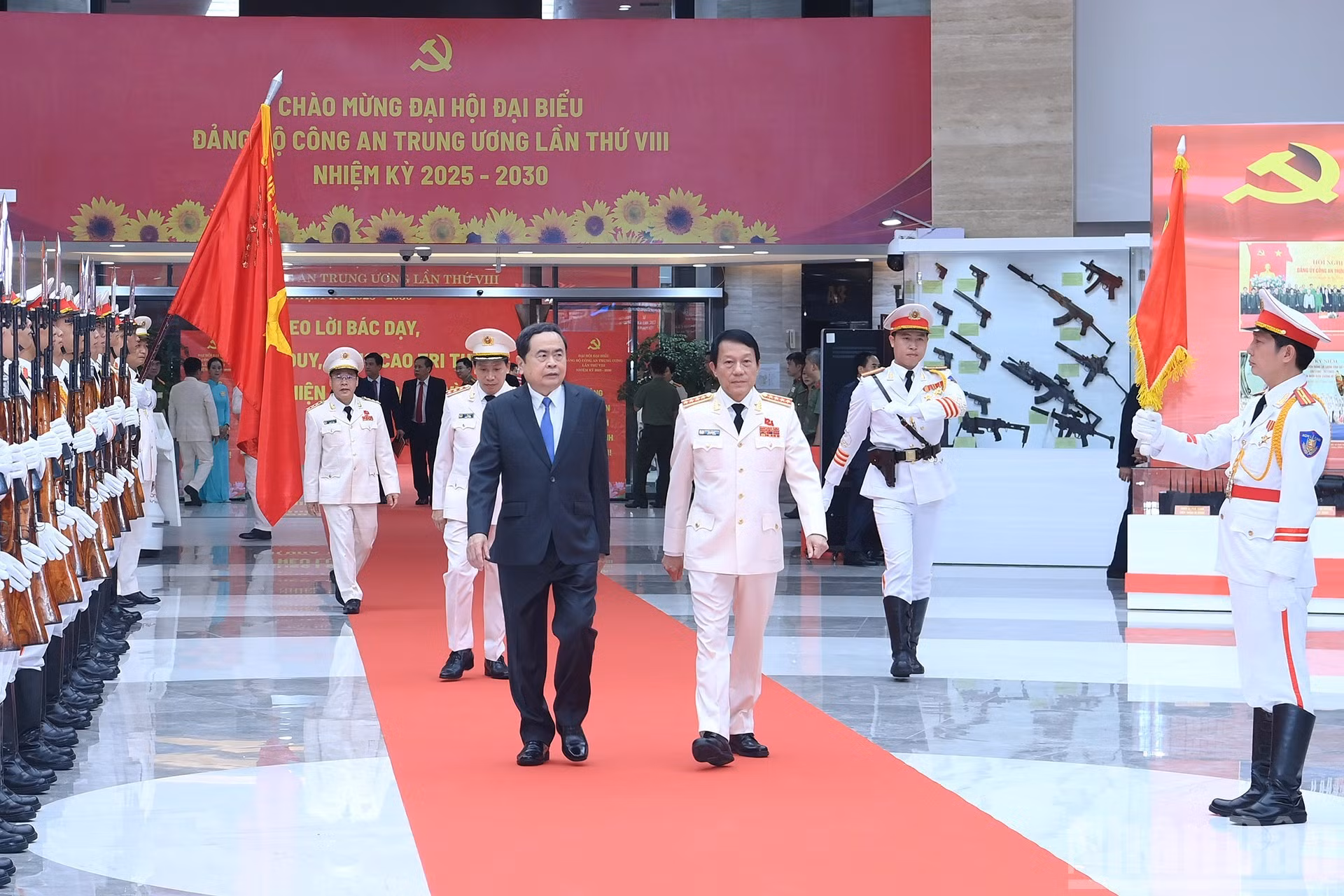 El presidente de la Asamblea Nacional de Vietnam, Tran Thanh Man.