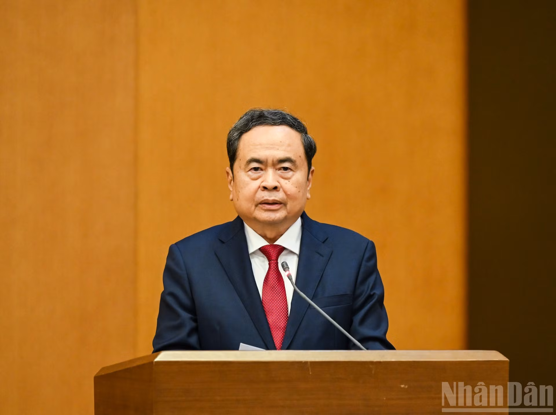 El presidente de la Asamblea Nacional vietnamita, Tran Thanh Man, interviene en la ceremonia. (Foto: Duy Linh)