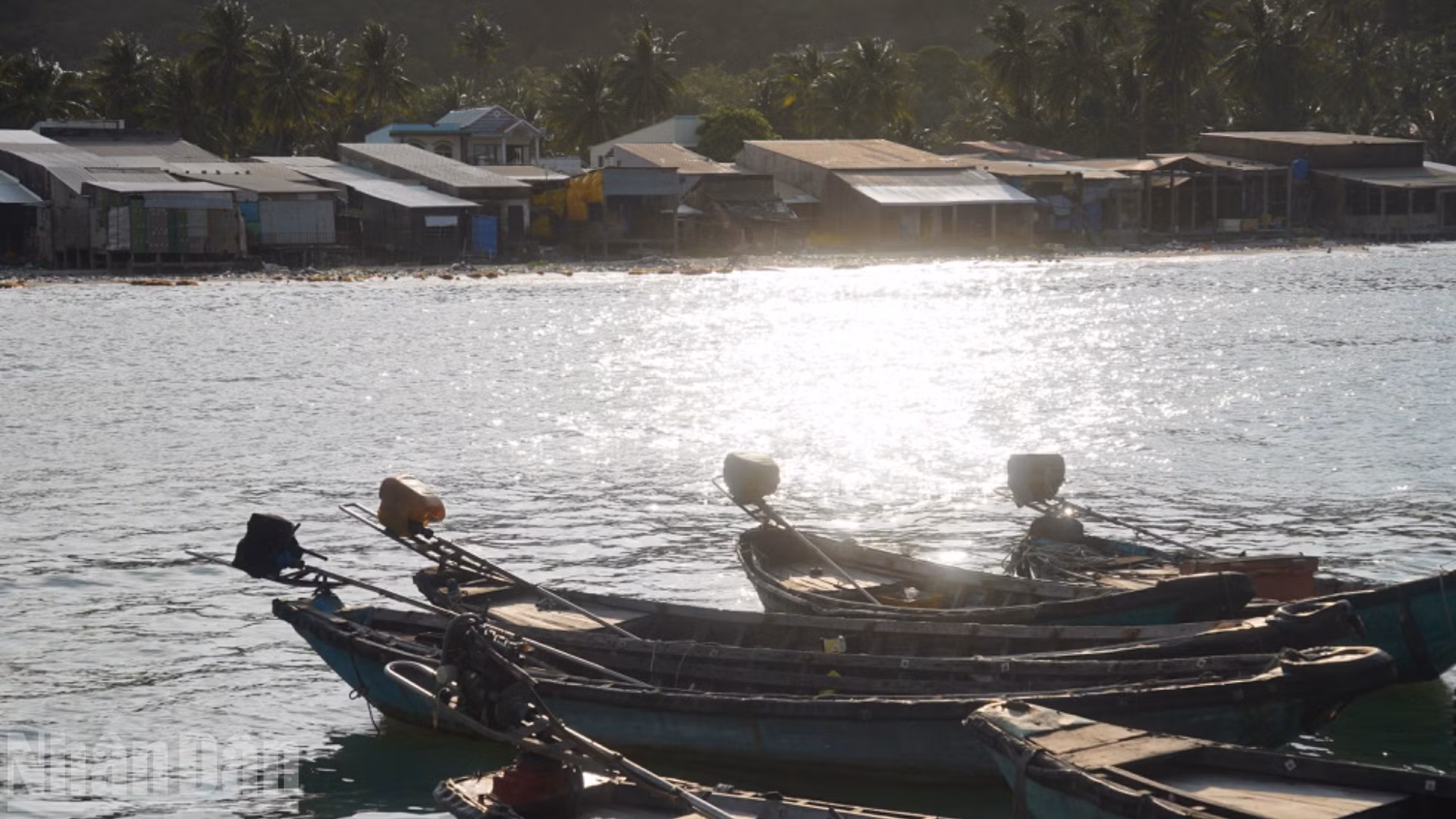 [Foto] Viaje de casi mil millas náuticas acerca las islas a Vietnam