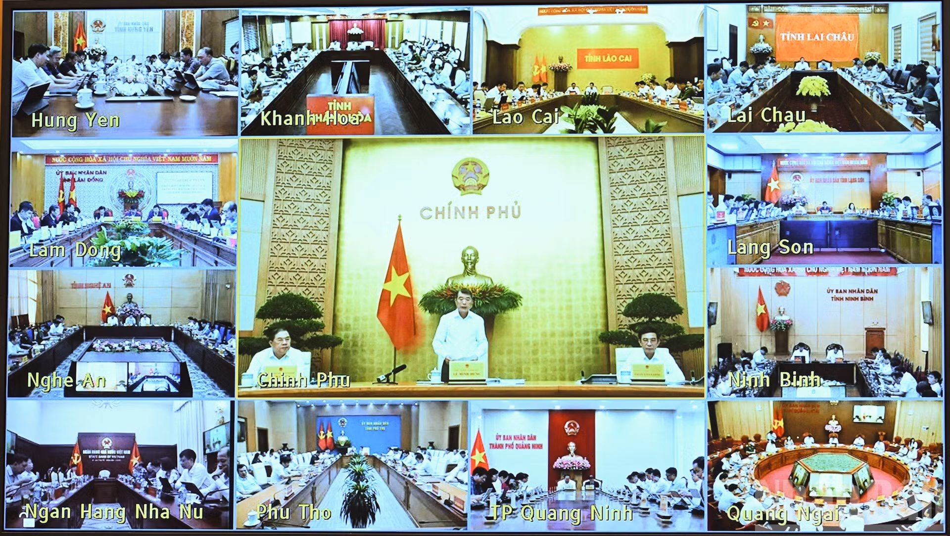 La reunión se celebra de forma presencial en la Oficina del Gobierno y por videoconferencia con las localidades.