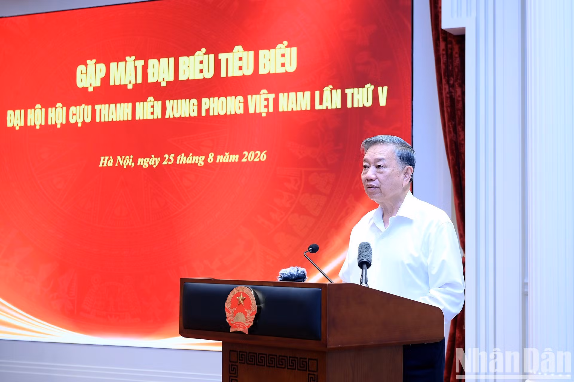 El secretario general del Partido Comunista de Vietnam y presidente del país, To Lam, interviene en la reunión.