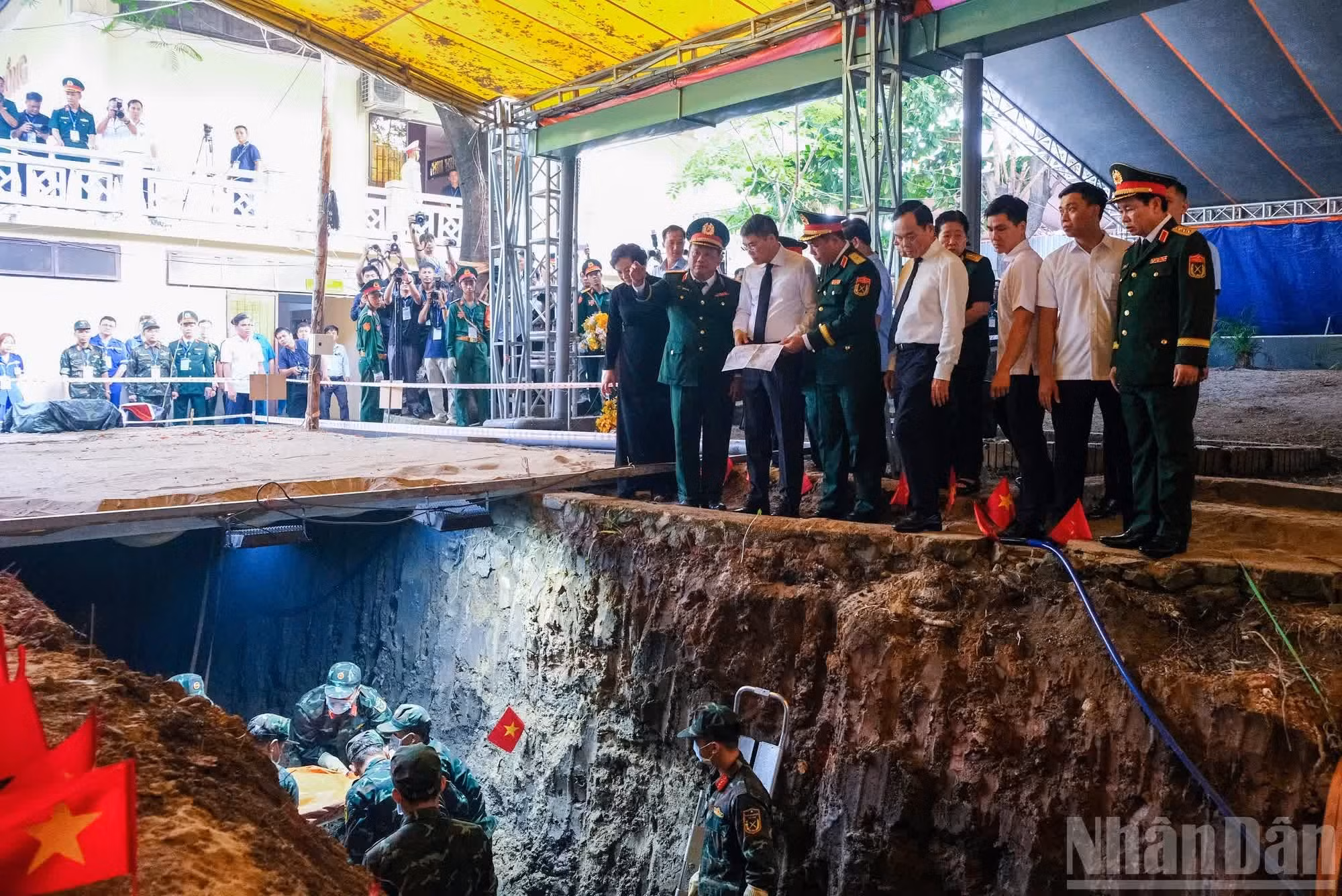 El premier vietnamita, Le Minh Hung, enfatiza que la búsqueda y recuperación de los restos de los héroes y soldados caídos debe llevarse a cabo de manera sistemática, científica, segura, meticulosa y con el máximo respeto y sentido de la responsabilidad.