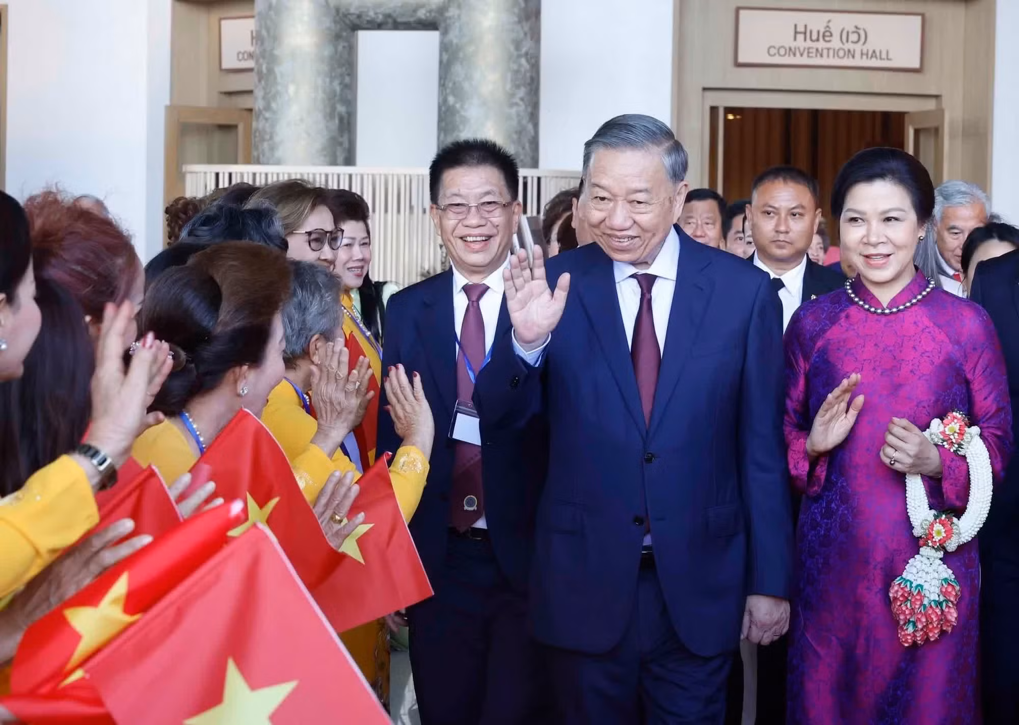 El secretario general del Partido Comunista y presidente de Vietnam, To Lam, asiste al evento.