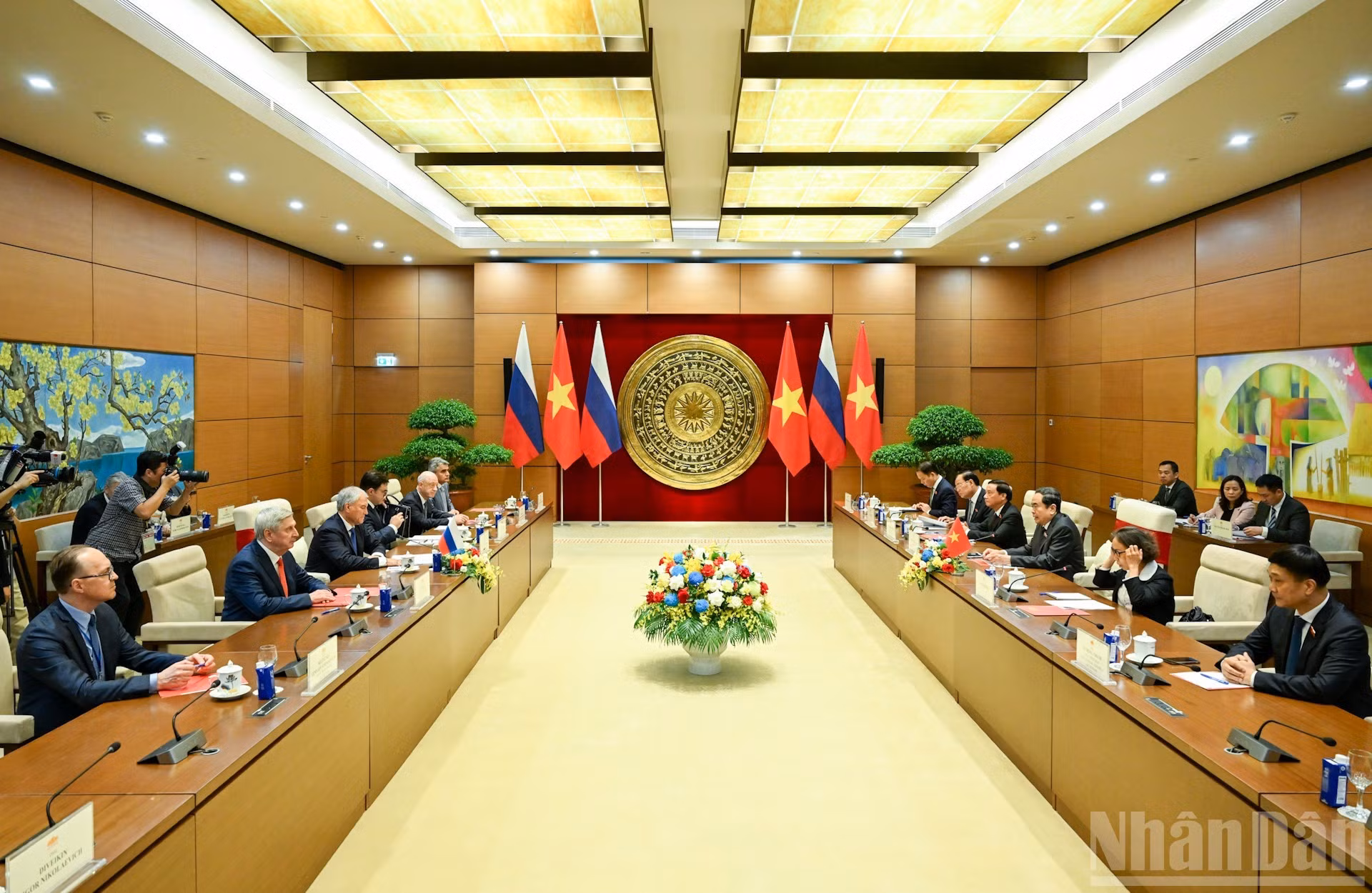 Panorama de la reunión.