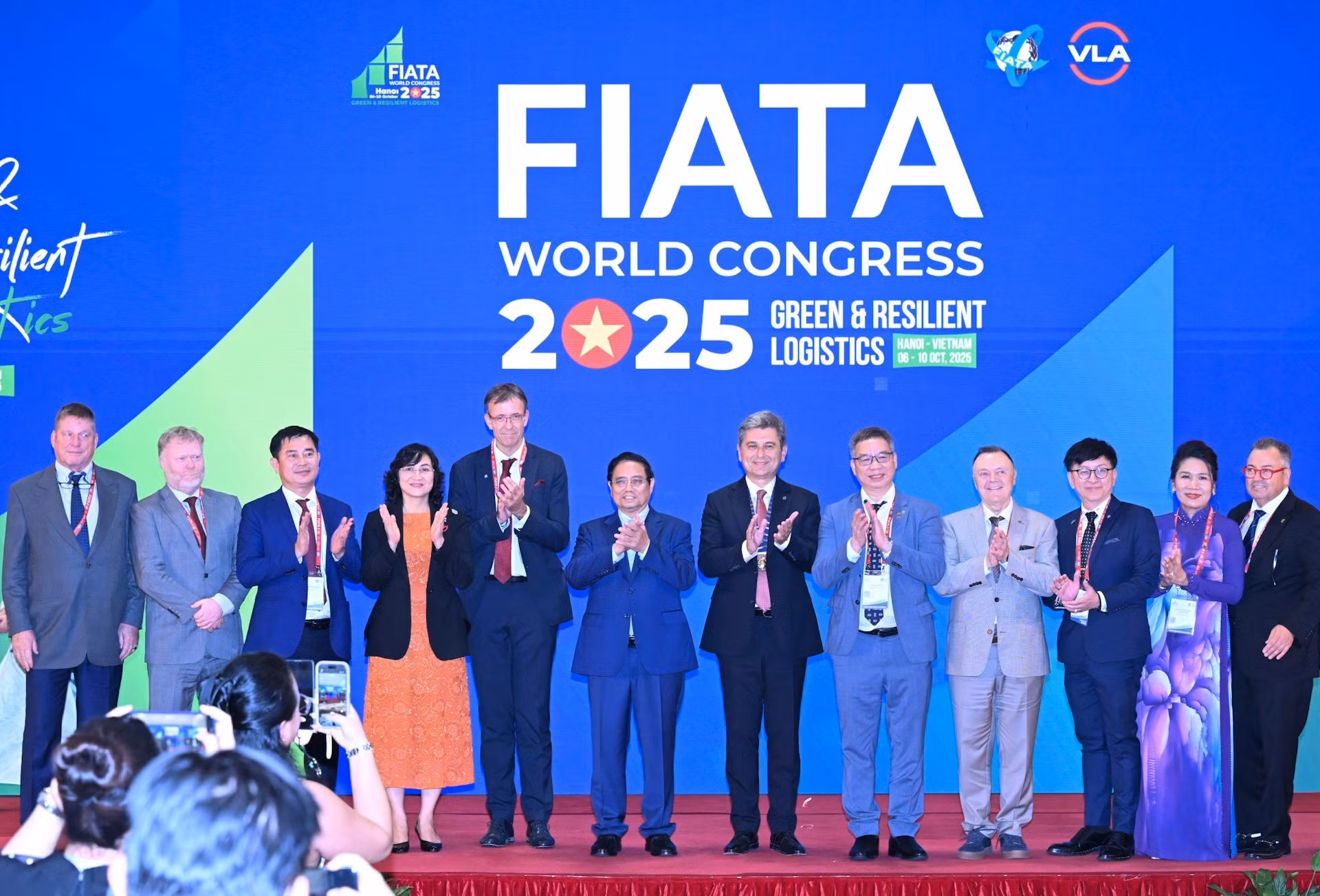 [Foto] Primer ministro vietnamita asiste al Congreso Mundial de Federación Internacional de Asociaciones de Agentes de Transporte 