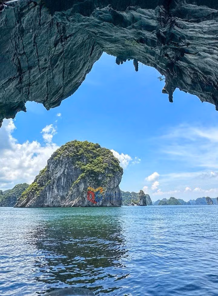 Vista única de la bahía de Ha Long.