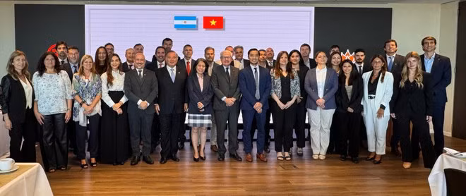 Delegados participantes en la cita (Foto: VNA)