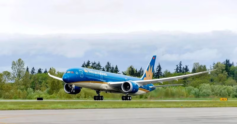 Avión de Vietnam Airlines regresa de emergencia para salvar a pasajera española. (Foto: VNA)