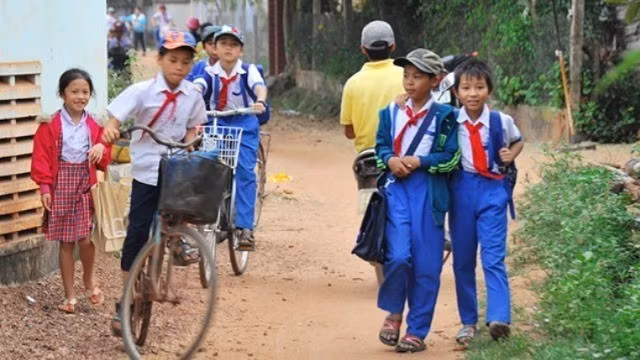 Los niños necesitan tiempo para estudiar y formarse, no para trabajar y ganarse la vida. (Foto: HAI NAM)