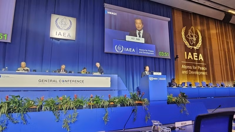 Nguyen Hoang Linh, director de la Agencia de Seguridad Radiológica y Nuclear, pronuncia un discurso. (Foto: VNA)