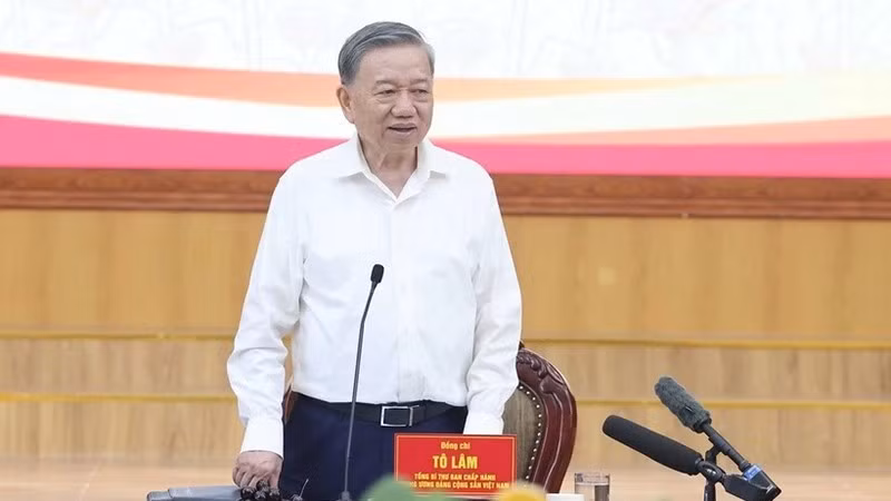El secretario general del Partido Comunista de Vietnam, To Lam, interviene en la cita. (Foto: VNA)