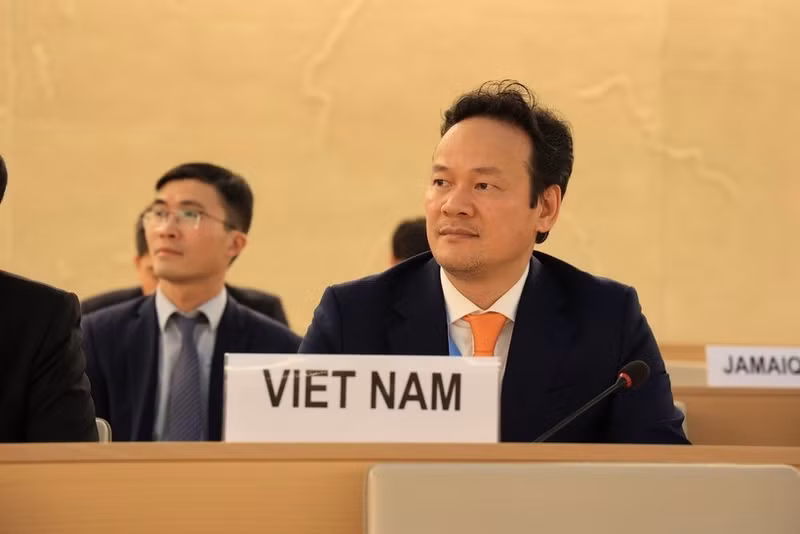 El embajador Mai Phan Dung, jefe de la delegación vietnamita ante las Naciones Unidas en Ginebra. (Foto: VNA)