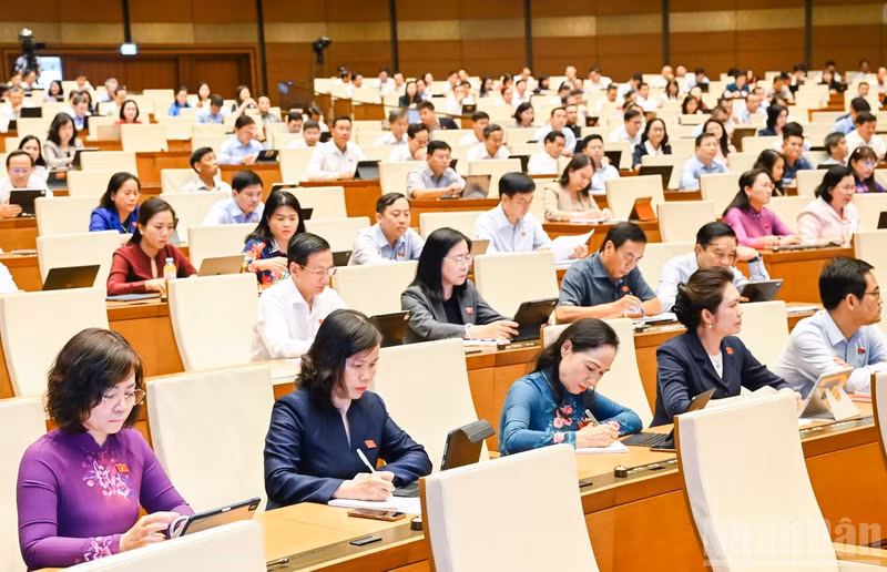 Vietnam abre una nueva etapa de inversión para modernizar la carretera Ho Chi Minh