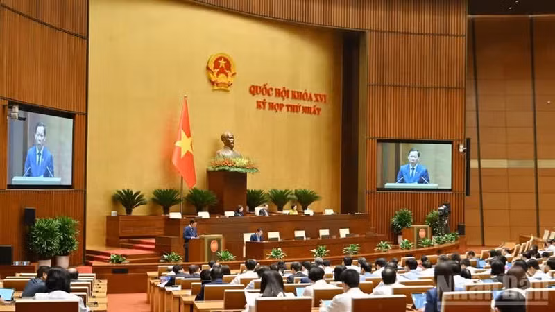 Asamblea Nacional de Vietnam debate leyes clave para desarrollo institucional y social