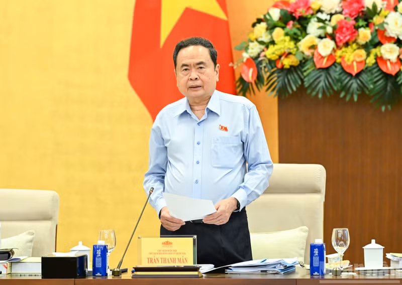 El presidente de la Asamblea Nacional, Tran Thanh Man, habla en la cita.
