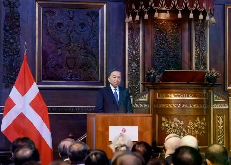 El secretario general del Partido Comunista de Vietnam y presidente de la República, To Lam, habla en el evento. (Foto: VNA)