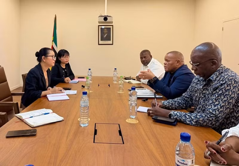 En la reunión (Foto: Embajada de Vietnam en Mozambique)