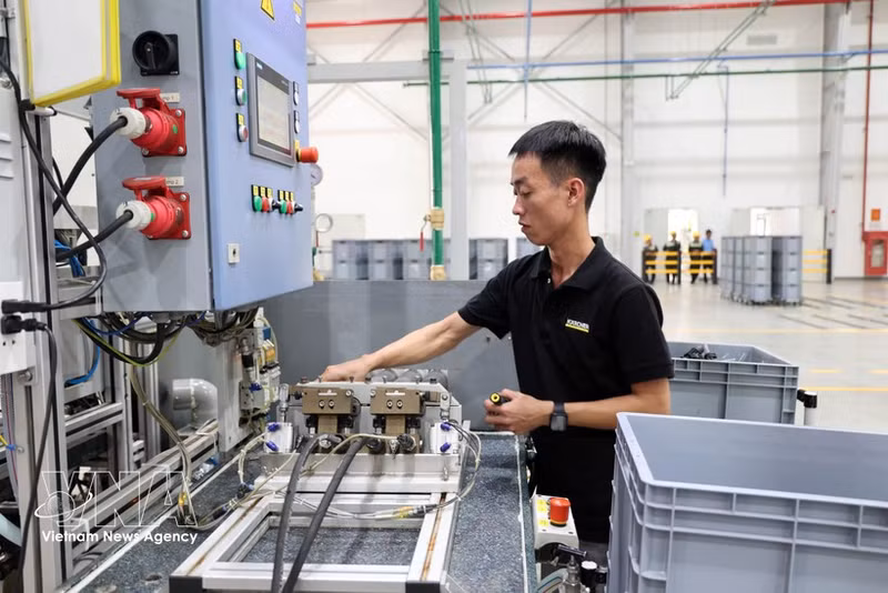 El grupo alemán Karcher pone en funcionamiento una fábrica de equipos de limpieza en el Parque Industrial y Logístico Portuario de Tam Hiep, comuna de Nui Thanh, ciudad de Da Nang. (Foto: VNA)