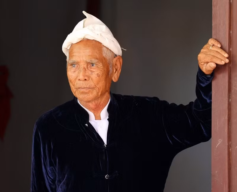 Para el pueblo Cham, los valores culturales y espirituales tradicionales no se pierden mientras la gente siga usando los trajes típicos en la vida cotidiana y, especialmente, durante las festividades, el año nuevo lunar y las ceremonias importantes.