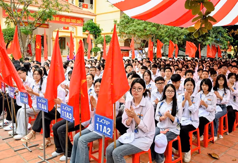 Estudiantes vietnamitas inician el curso escolar 2026-2027