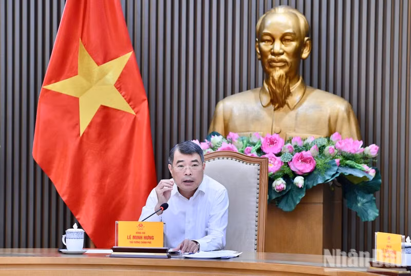 El primer ministro de Vietnam, Le Minh Hung, interviene en la cita. (Foto: Nhan Dan)