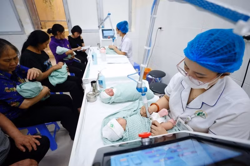 Ley de Población de Vietnam impulsa desarrollo sostenible ante cambios demográficos
