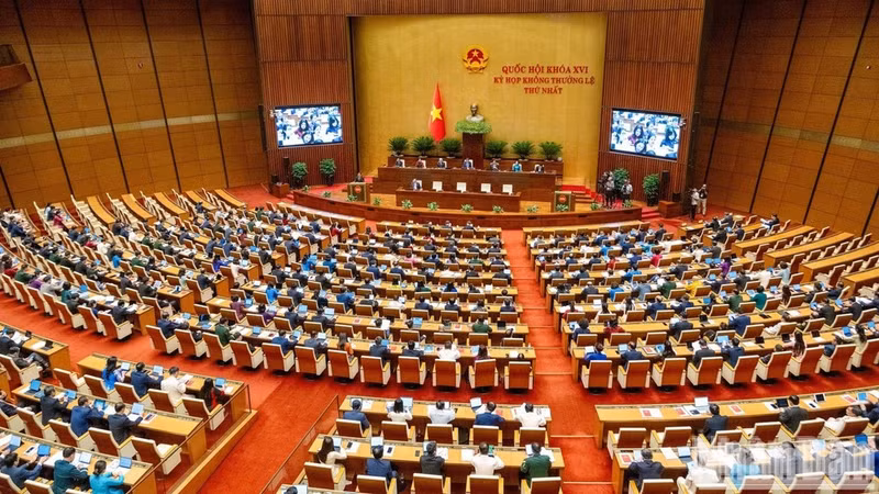Parlamento vietnamita aprobará numerosas leyes y resoluciones en última jornada de sesión extraordinaria
