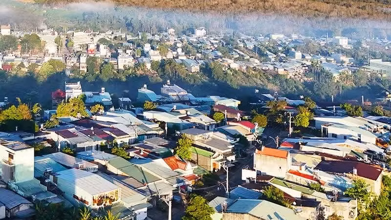 El comienzo del día en esta localidad de montaña.