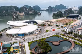 Una vista de la ciudad de Ha Long, provincia de Quang Ninh. (Foto: Nhan Dan)