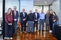 Dirigentes de la Bolsa de Cereales de Buenos Aires, la Asociación de la Cadena de la Soja Argentina y representantes de la prensa de países con vínculos agrícolas clave con Argentina en el evento. (Foto: VNA)